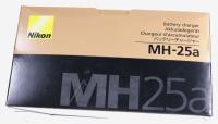 Nikon Laadschaal                                                   VEA016EA