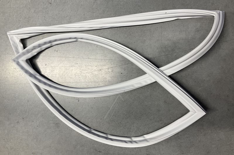 HISENSE/GORENJE Joints de porte congelateur                                  197763
