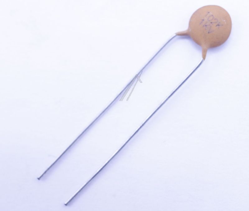 - Condensateurs ceramiques a couche 