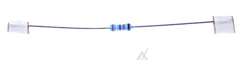 - 0,6w-resistances couche metal                                