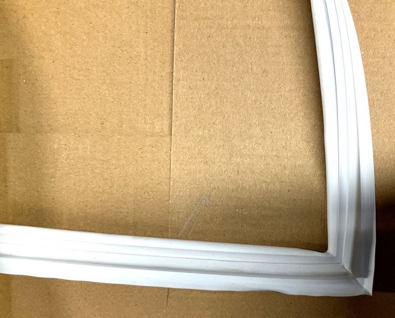 HISENSE/GORENJE Afdichting magneetdeur                                       688223